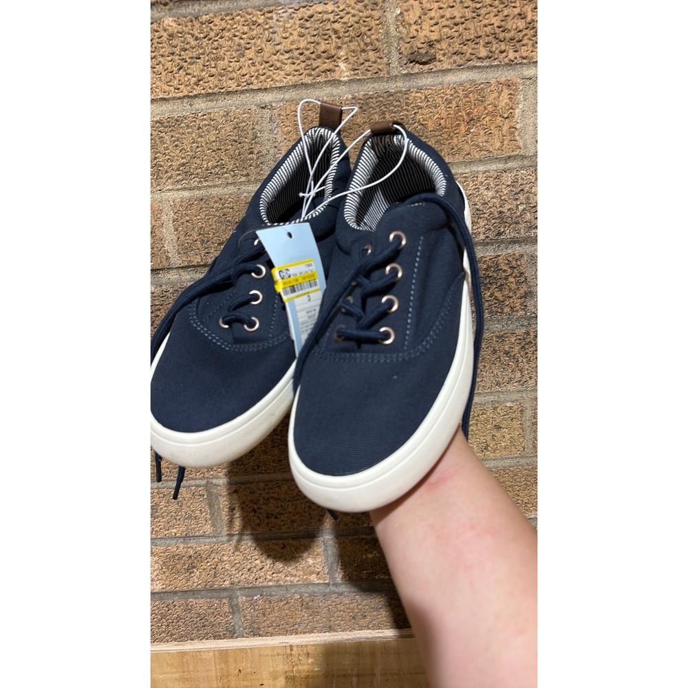 3Y Cat & Jack Jett Low Top Sneakers Navy Blue Kids Canvas Lace Up Shoes